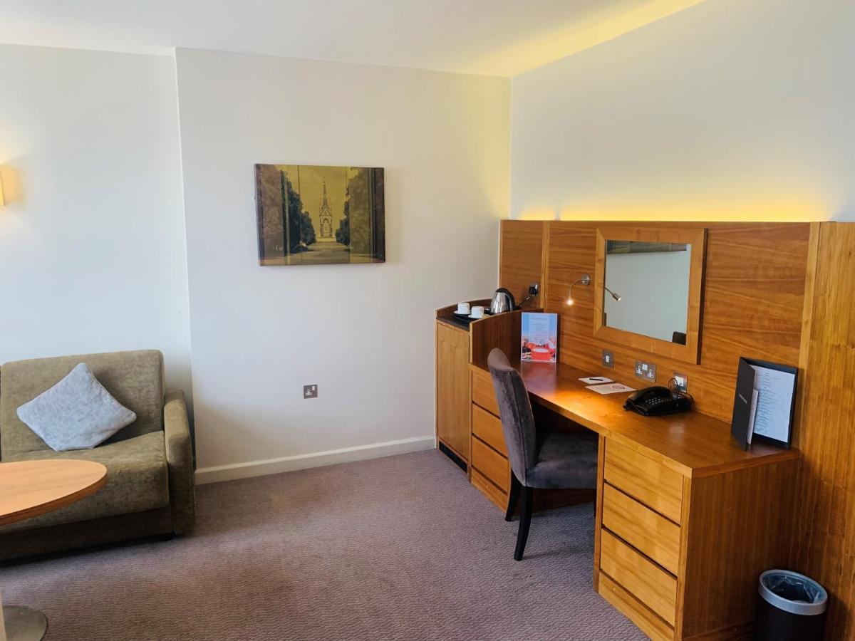 Blakemore Hyde Park Londra Esterno foto A room at the hotel
