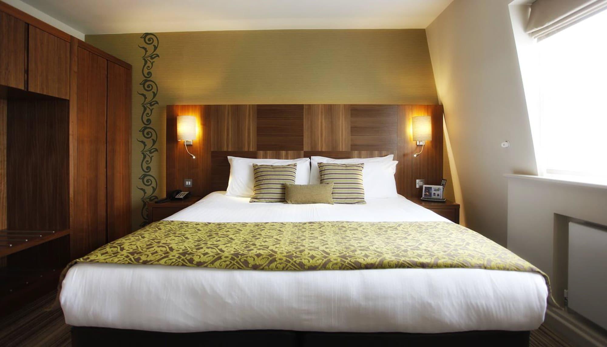 Blakemore Hyde Park Londra Esterno foto A bedroom at the hotel