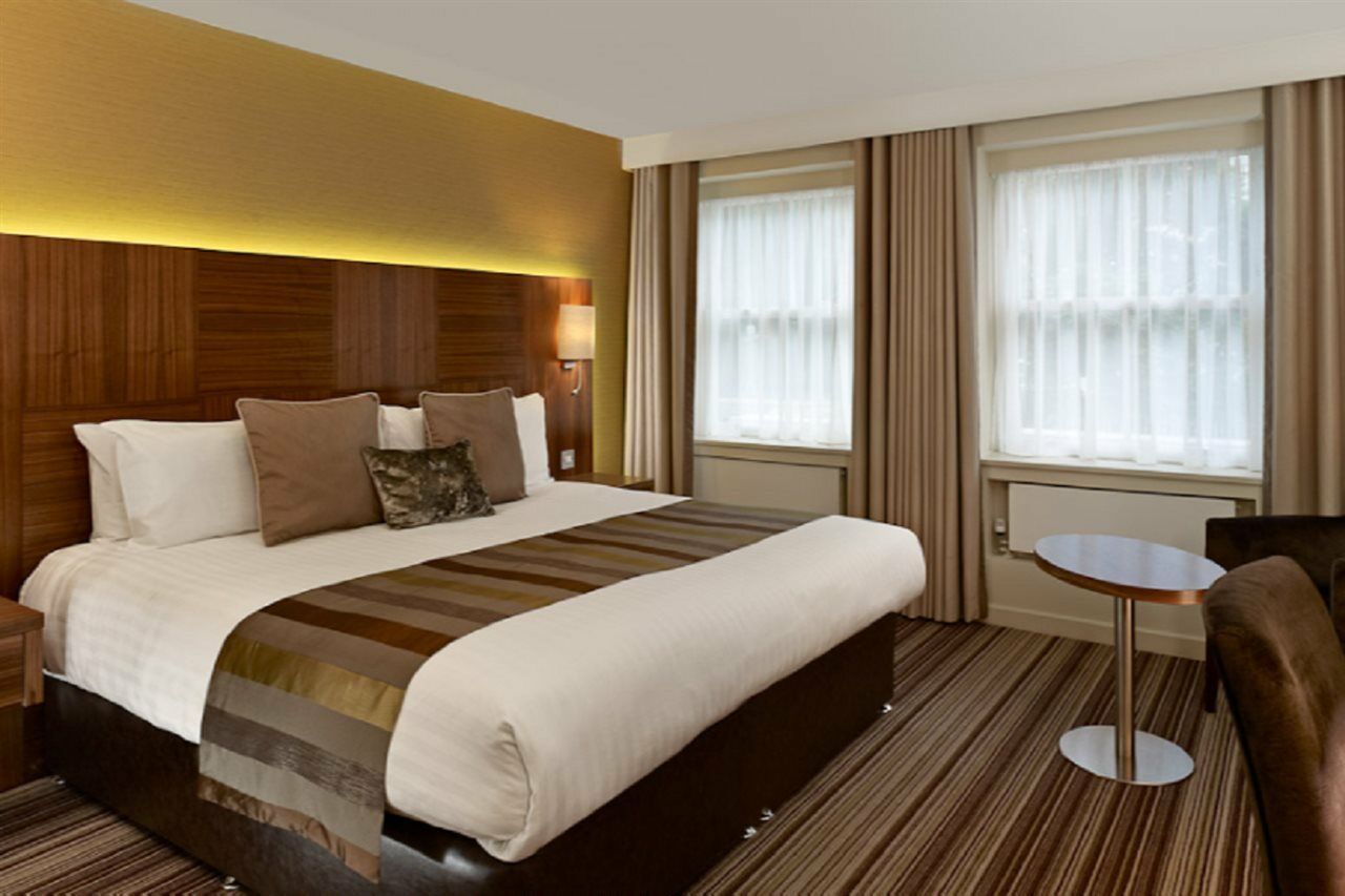 Blakemore Hyde Park Londra Esterno foto A bedroom at the hotel