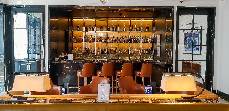 Blakemore Hyde Park Londra Esterno foto The bar at the hotel